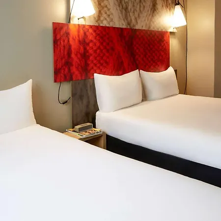 Ibis Centre Bastide Hotel Bordeaux