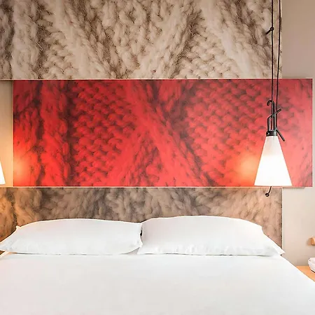 Ibis Centre Bastide Hotel Bordeaux