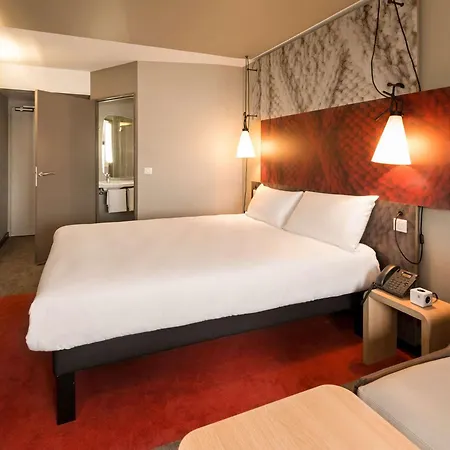 Hotel Ibis Centre Bastide Bordeaux