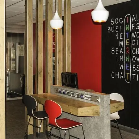 Hotel Ibis Centre Bastide 3*